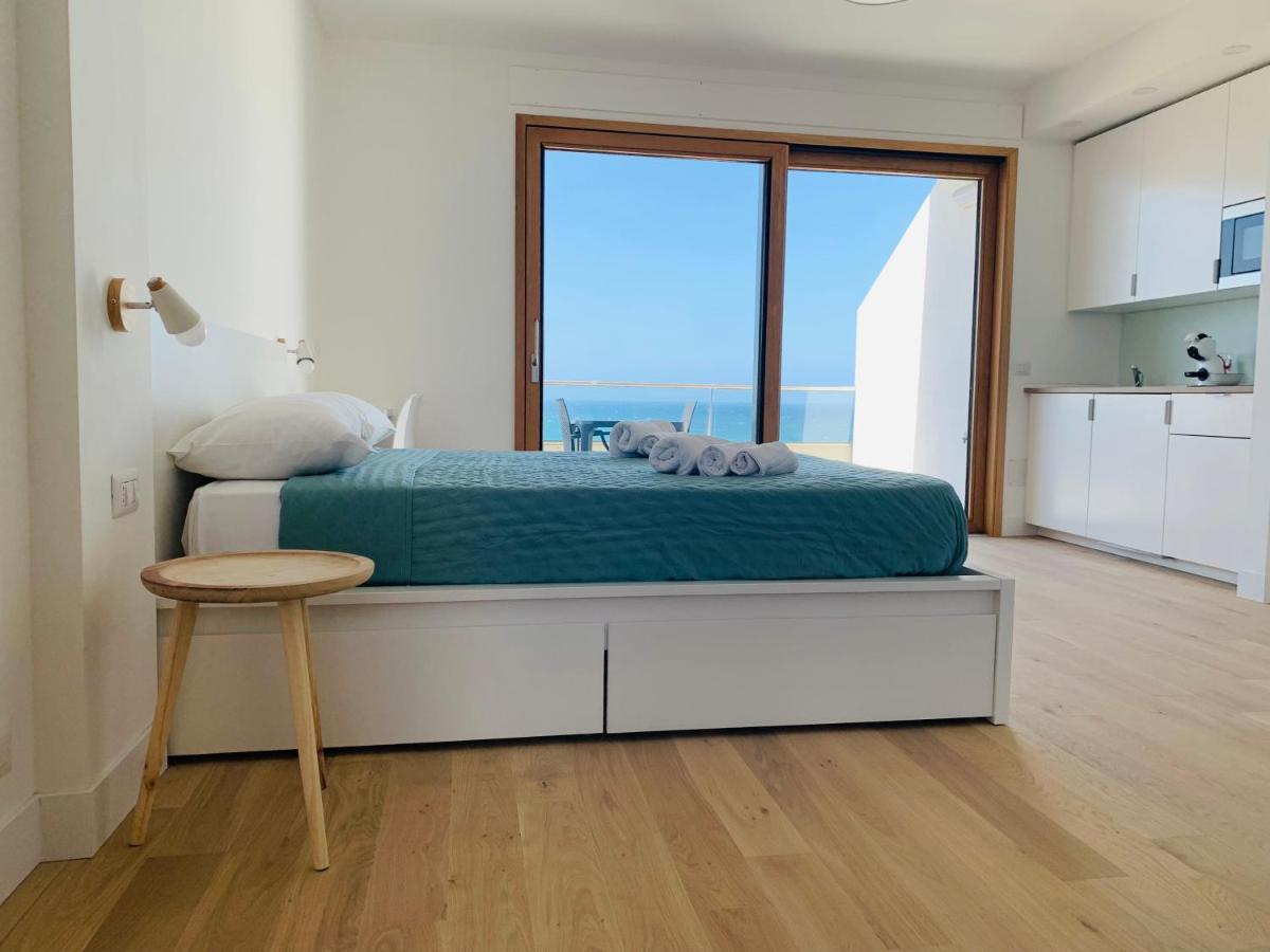 Boutique Lungomare Aparthotel Porto Torres Ngoại thất bức ảnh
